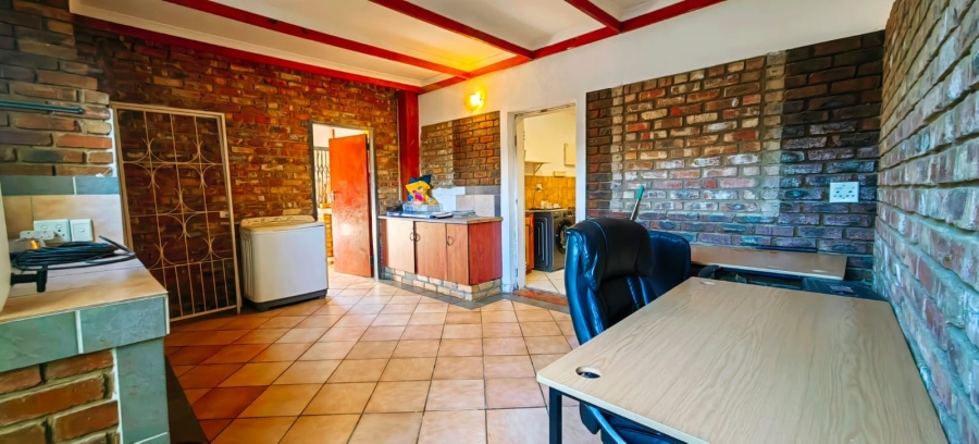 4 Bedroom Property for Sale in Miederpark North West